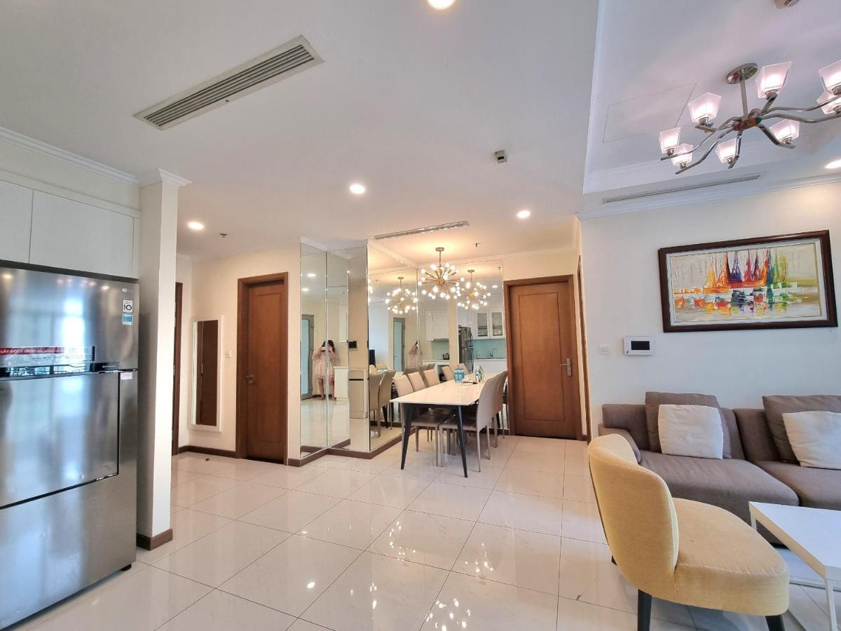 Enay Apartment - Vinhomes Central Park - Landmark Ho-Chi-Minh-Stadt Exterior foto